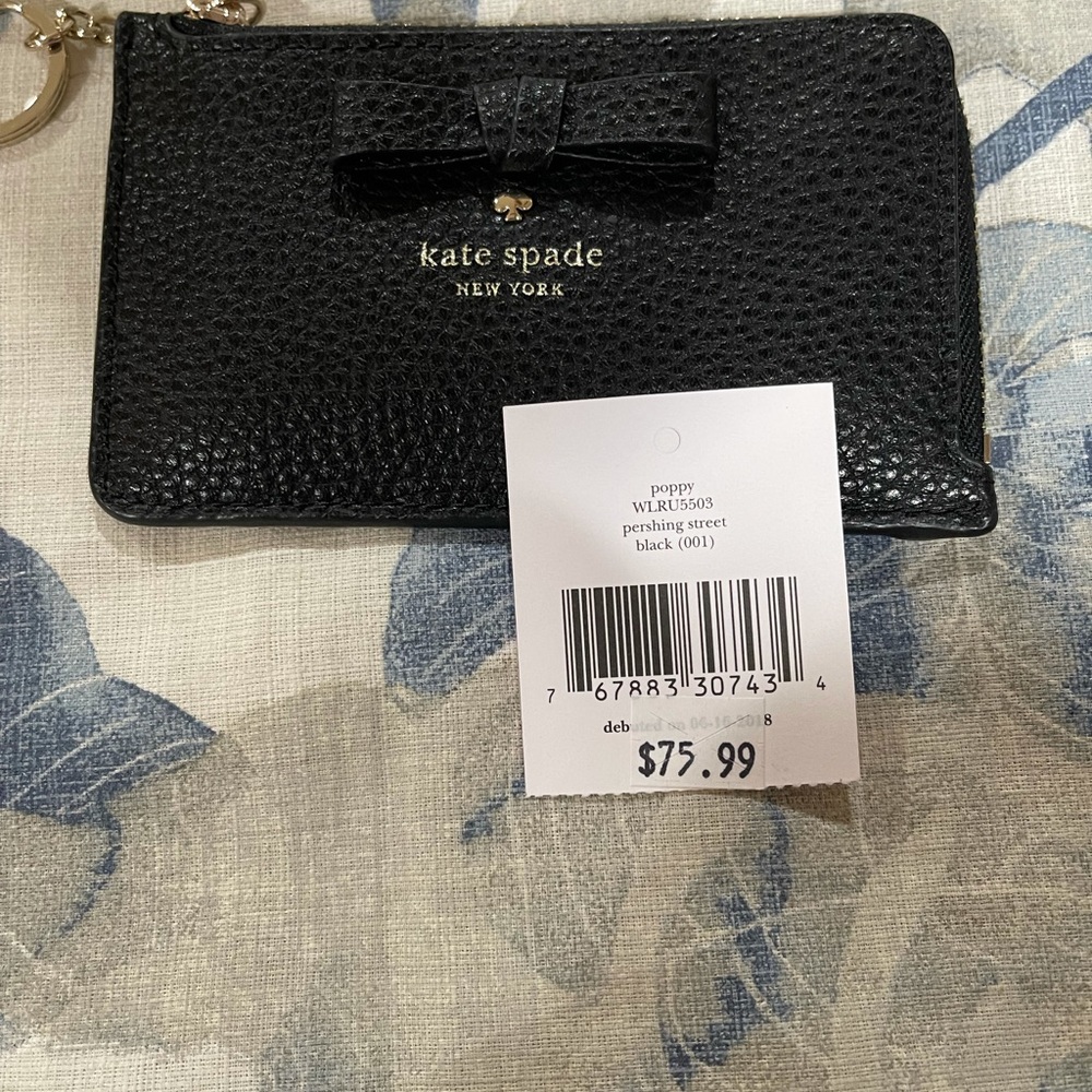 Card holder/key chain - Picture 1 of 4